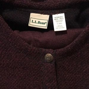 Ladies 2piece LL Bean pants outfit.